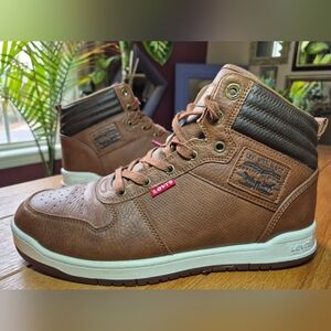 Levi's Stanton High Top Sneakers - Mens‎ Size 9.5